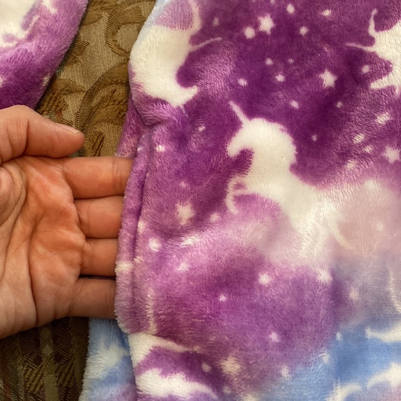 Plush onesie unicorn pj size 4t - Picture 6 of 12